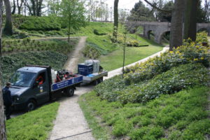 unkrautbekämpfung-fahrzeug-anhänger